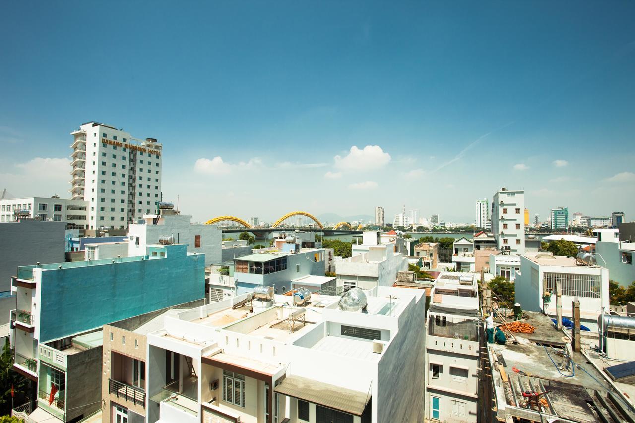 Karola Hotel Đà Nẵng Extérieur photo